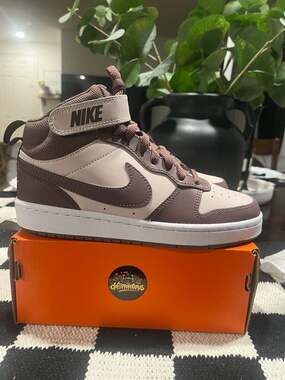Nike Court Borough Mid 2 - Boys' Grade School